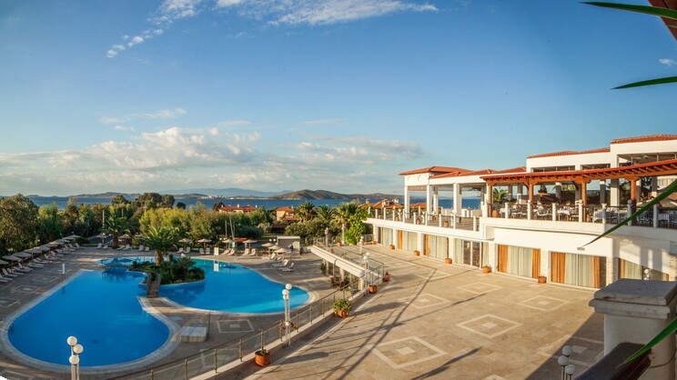 Alexandros Palace Hotel & Suites
